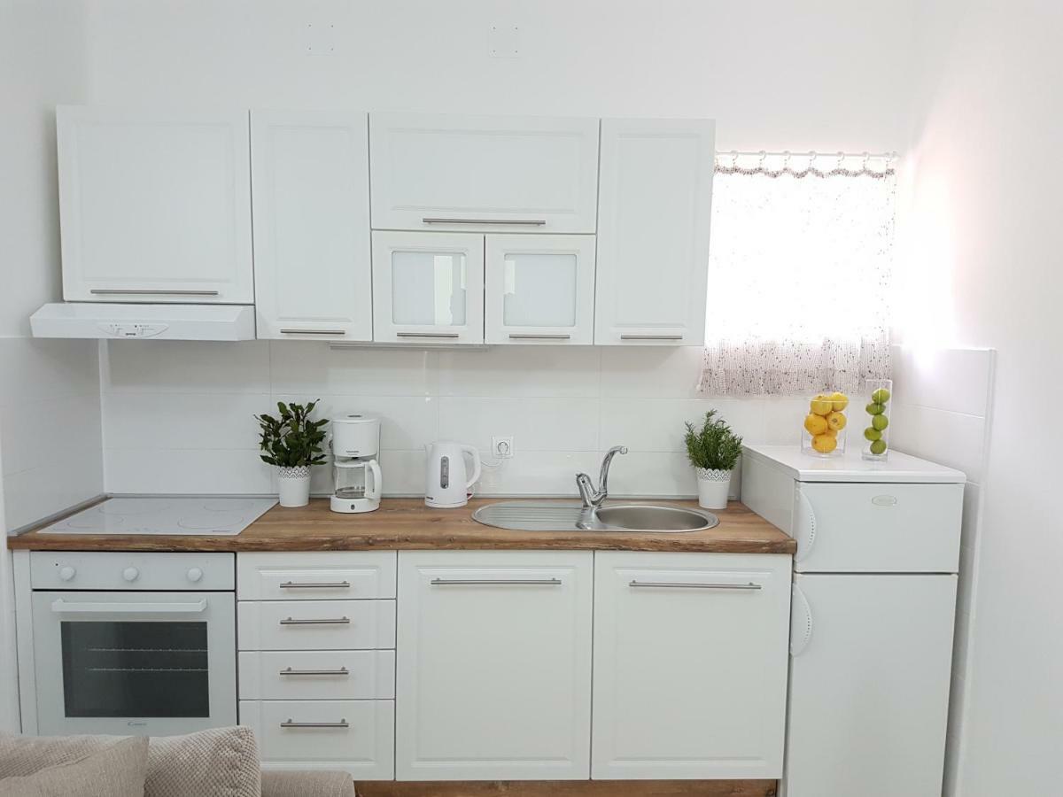 Luka & Iva Apartment